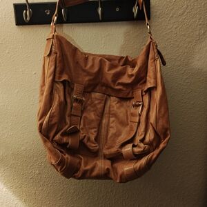 Elegant Tan Women's Shoulder Bag